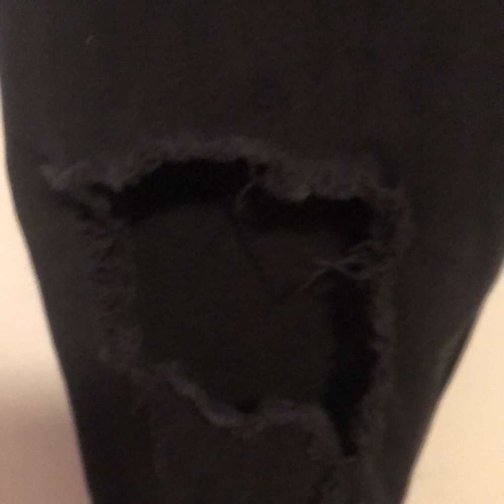 Divided H&M Skinny Distressed Black Jeans - Picture 3 of 6